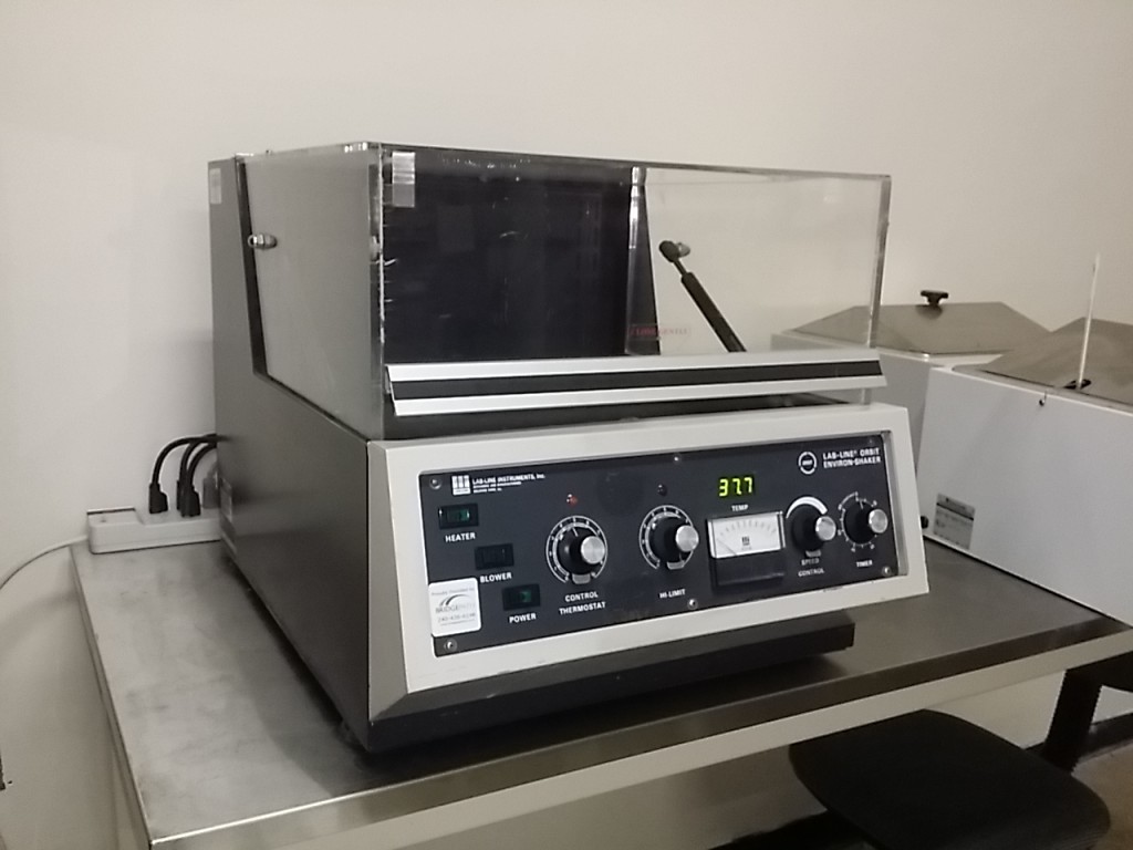 LabLine 3527 OrbitEnviron Shaker BridgePath Scientific