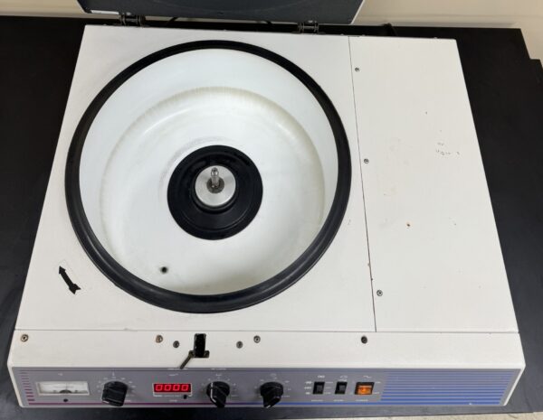 Beckman Coulter Allegra-6R Refrigerated Benchtop Centrifuge - Image 8