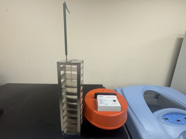 Thermo Scientific 175 L Liquid Nitrogen Dewar - Image 7
