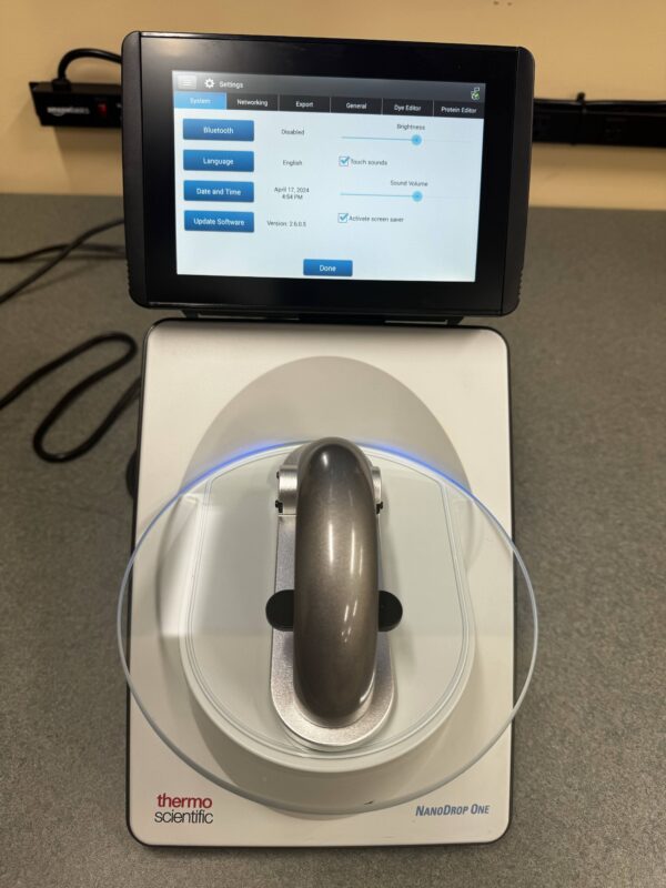 Thermo Scientific NanoDrop One Spectrophotometer - Image 2