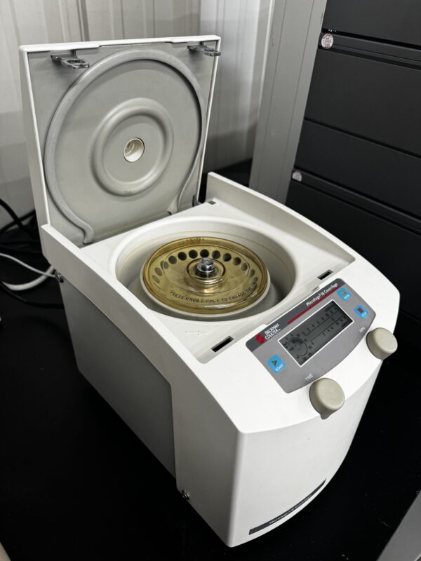 Beckman Microfuge 18 Benchtop Centrifuge - Image 2