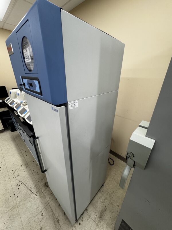 Thermo Scientific ULT1230A Revco Freezer 11.5-cu ft | 326 L - Image 3