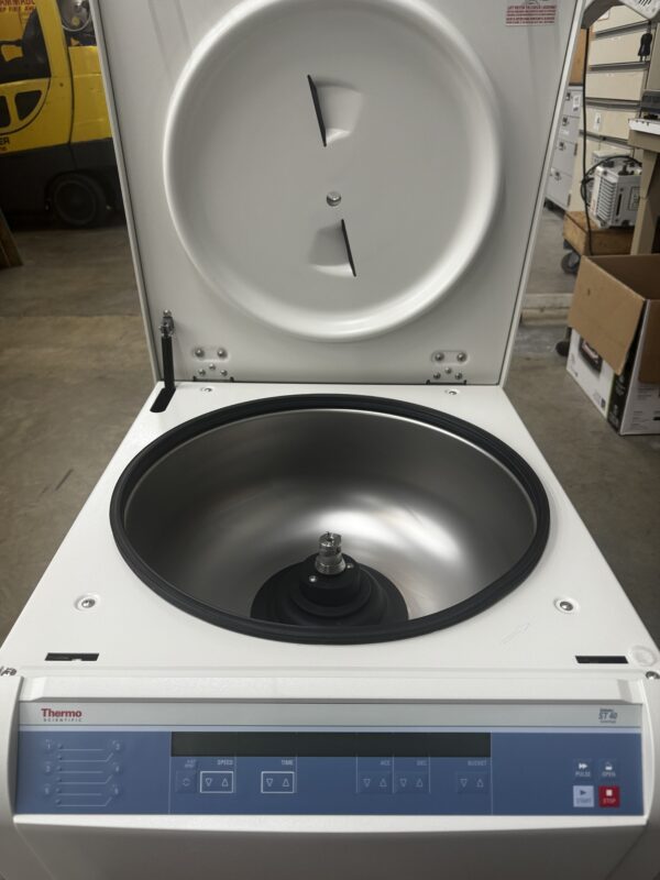 Thermo Scientific Sorvall 4510 ST 40 Benchtop Centrifuge - Image 5